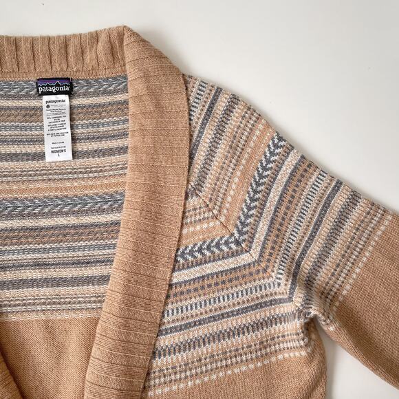 Patagonia Lambswool Scandi Cardigan Sweater L Camel Tan Fair Isle Nordic Boho - Picture 12 of 13